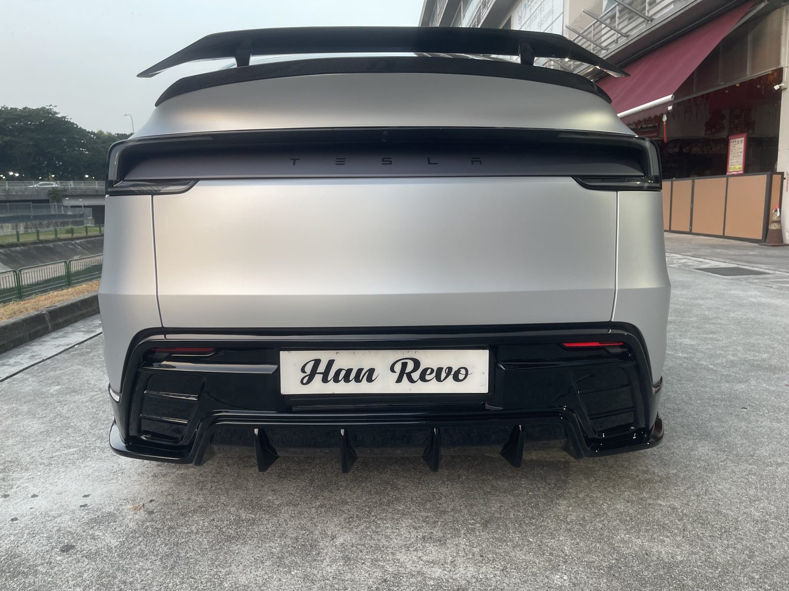 Tesla model Y Juniper Real Carbon Fibre Aerodynamic Spoiler